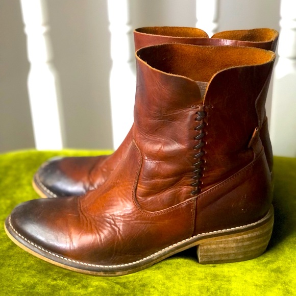 orvis bison leather zip boot